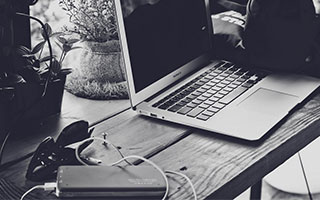 华体会-F1迎首位“00后”车手！日本小将角田裕毅加盟小红牛